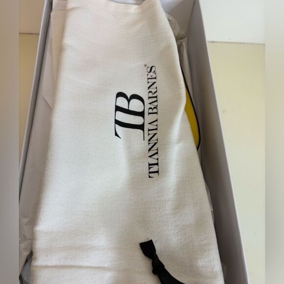 Yellow Slingback Heels - Picture 4 of 9